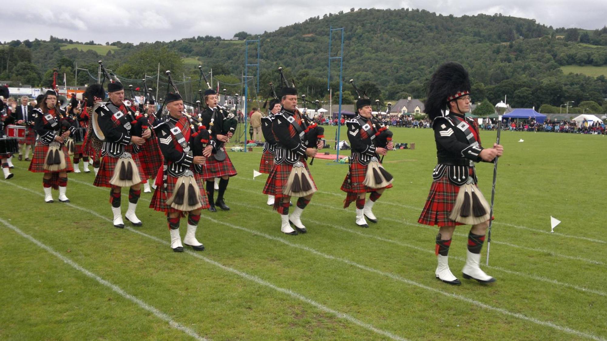 Clunebeg Lodge Drumnadrochit Exterior foto